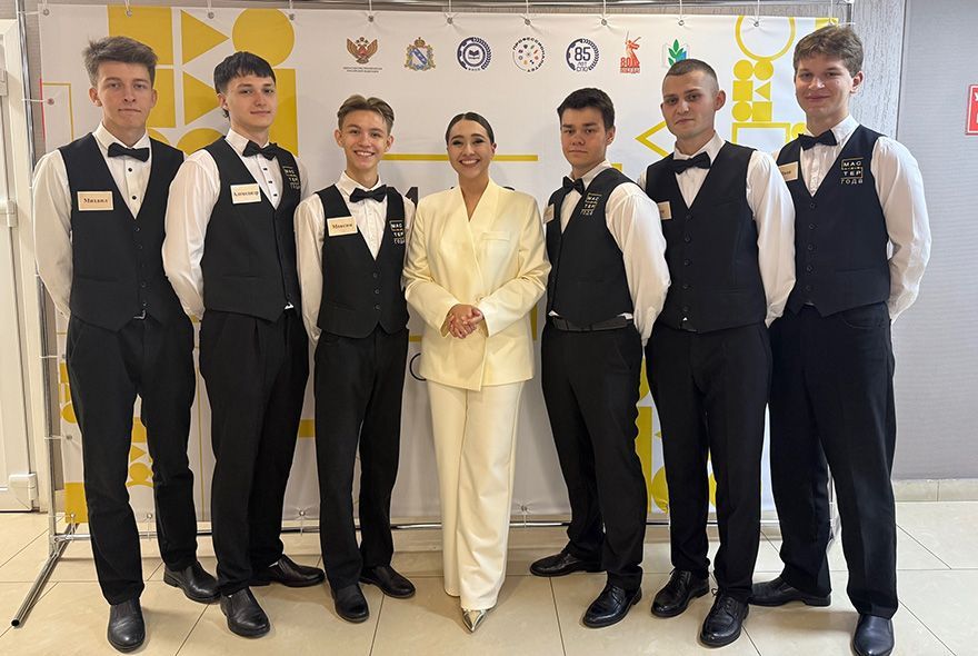 В ее руках ресторанные тренды