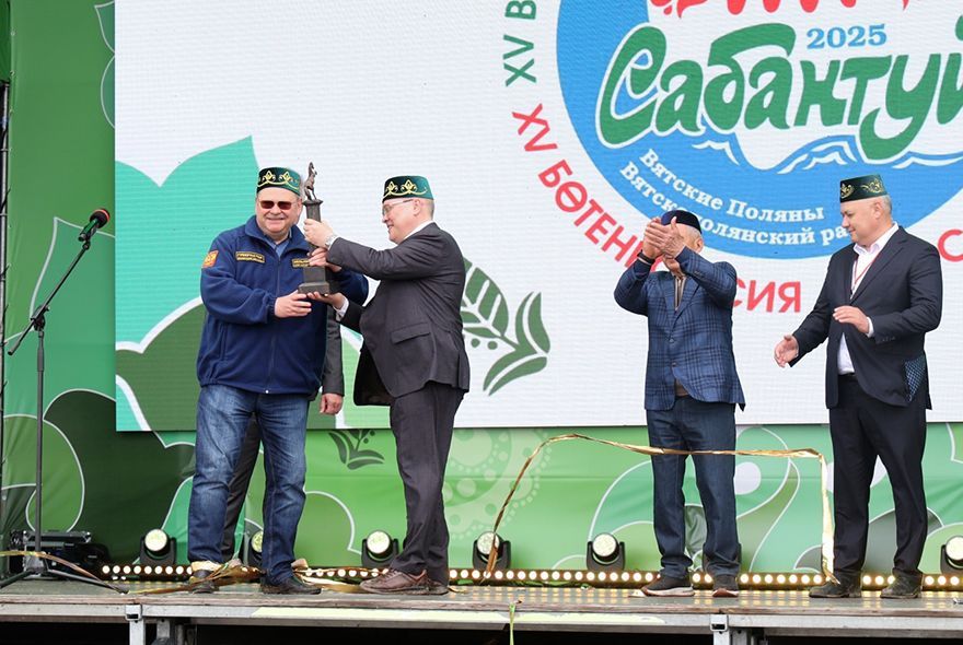 Олег Мельниченко принял эстафету Всероссийского Сабантуя