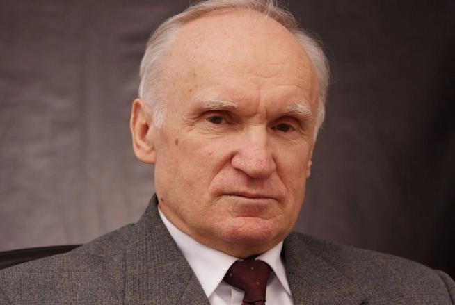 «Во-первых, во-вторых и в-третьих…»