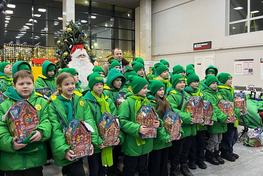 30 пензенских школьников побывали на Кремлевской елке 