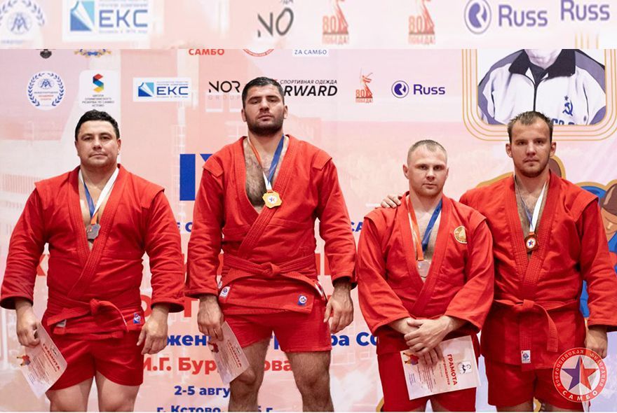 Пензенские самбисты блестяще выступают на международном турнире
