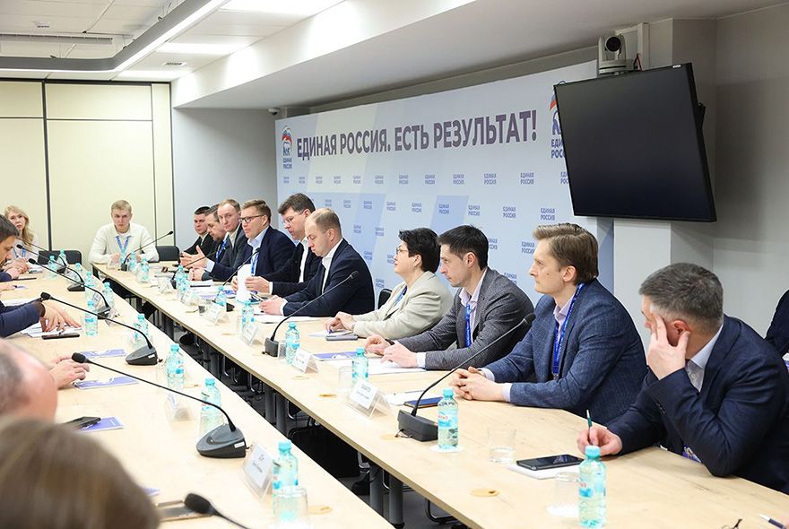 Дмитрий Медведев объявил сбор предложений в новую народную программу