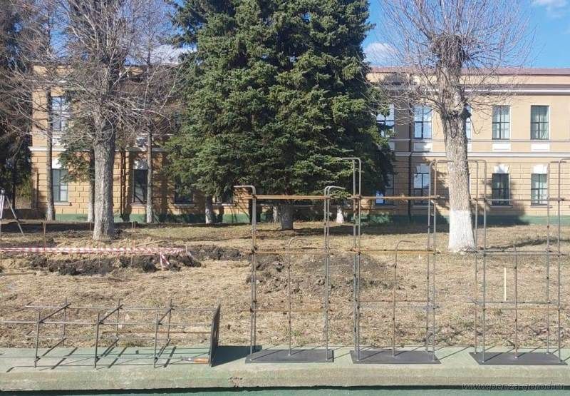 В Пензе воссоздадут стелу ЗИФа