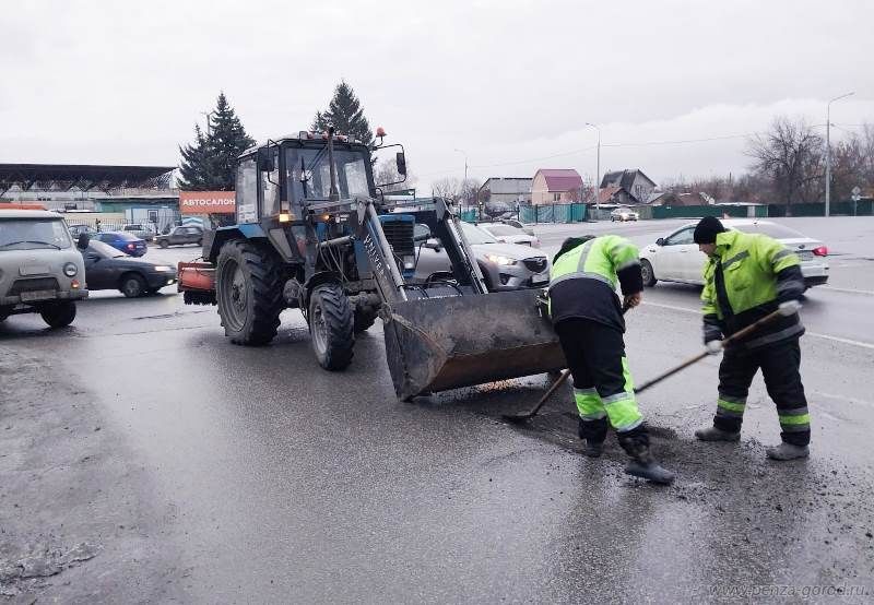 В Пензе идет ямочный ремонт