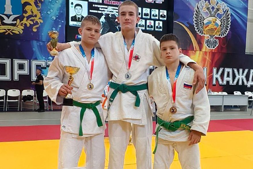 Пензенские дзюдоисты привезли из Ульяновска три медали