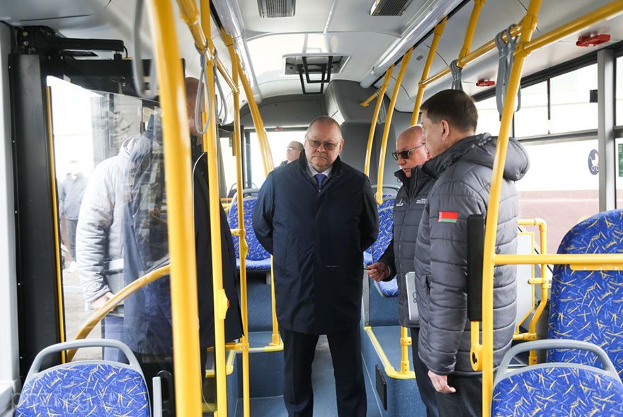 Олег Мельниченко посетил в Минске промышленные предприятия 