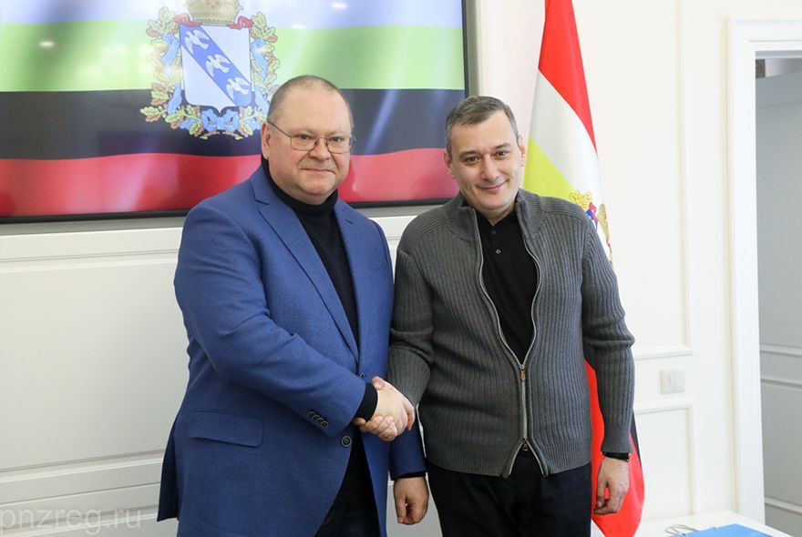 Олег Мельниченко встретился с  Александром Хинштейном 