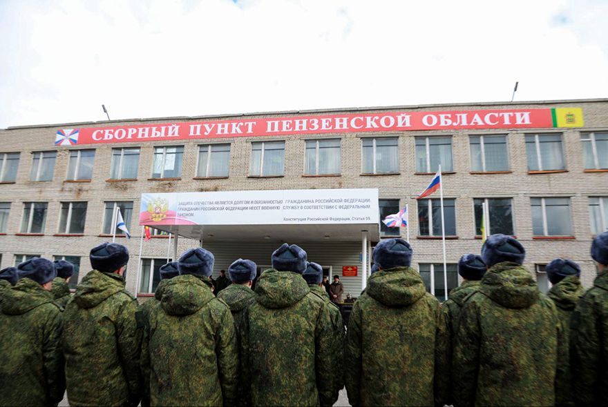 40 пензенских новобранцев отправились в армию