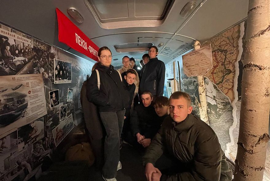 Передвигаемся во времени. На автобусах