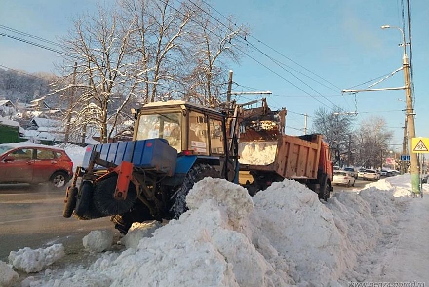 Пензавтодор вывез около 6 тысяч кубометров снега