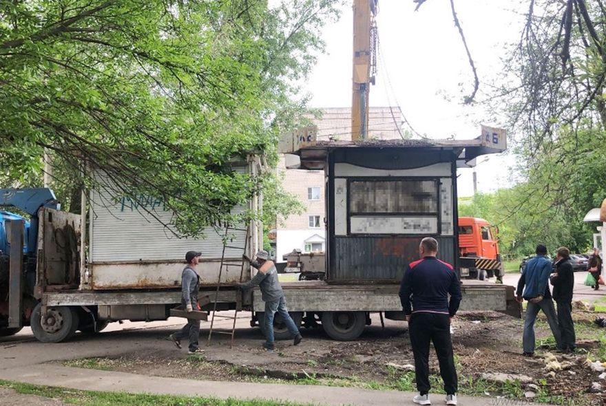 Демонтированы НТО на проспекте Победы и улице Фурманова