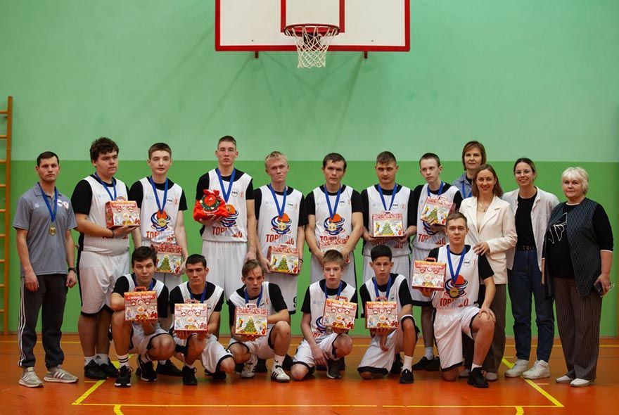 «Торнадо» идет вперед