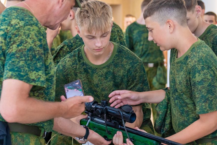 Пензенские силовики встретились с участниками сборов «Гвардеец»