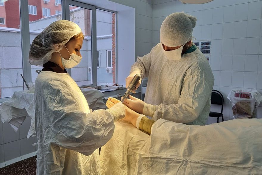 Пензенские врачи освоили новую методику операций на суставах