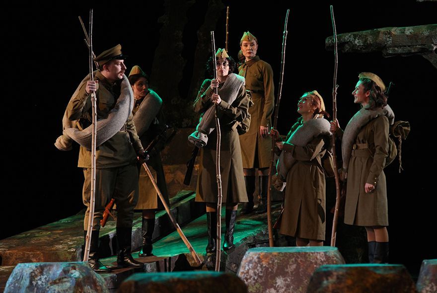 Афиша на неделю: в драмтеатре «А зори здесь тихие…»