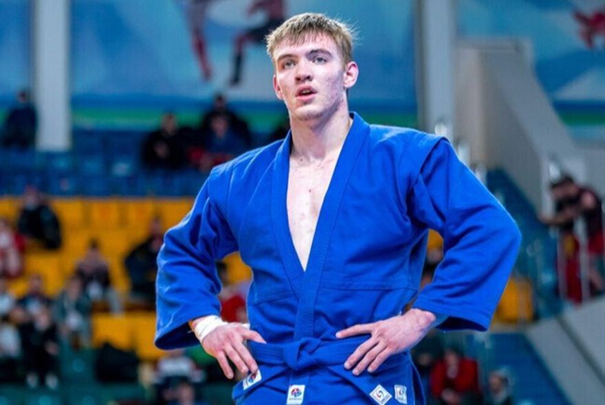 Пензенский спортсмен удостоен Кубка мира по самбо