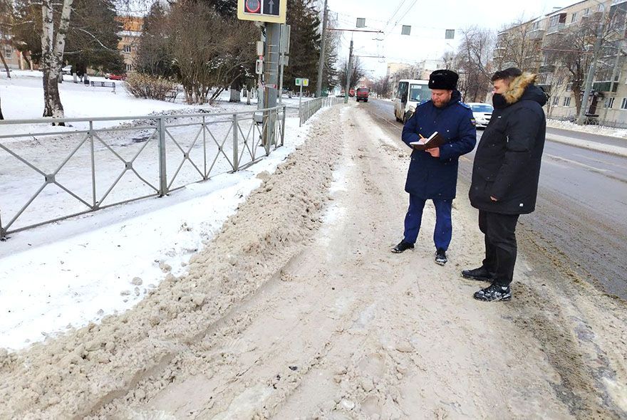 В Пензе прокуроры следят за очисткой улиц  