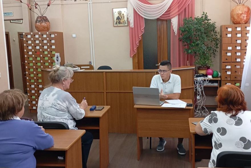 В Пензе пенсионеров учат не верить  аферистам