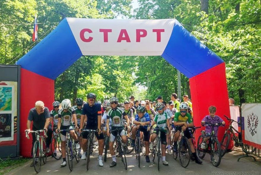 Массовая велогонка состоялась на Олимпийской аллее