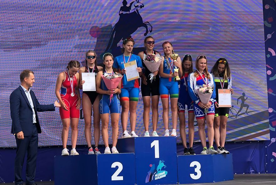 Первые по России