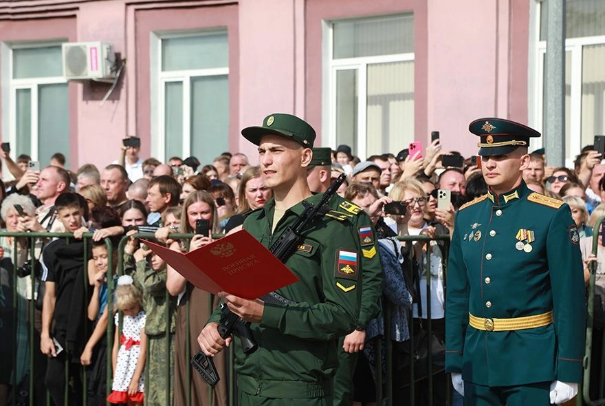 Пензенские курсанты приняли военную присягу