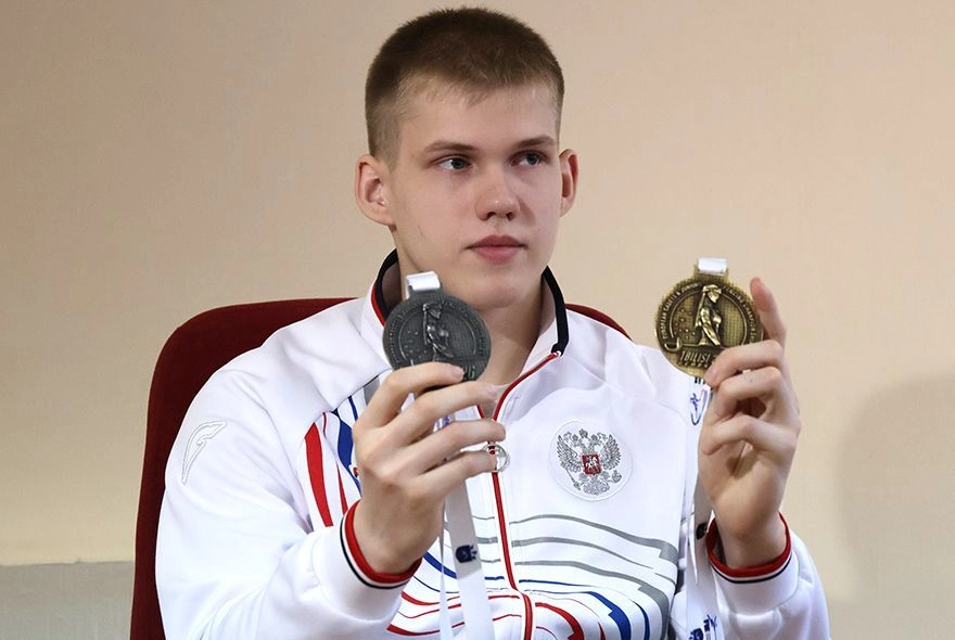 Чемпион Европы готовится к ЕГЭ