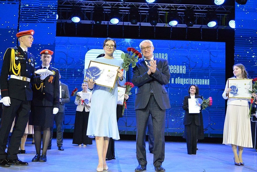 Аннета Голованова  претендует на звание «Учитель года России»