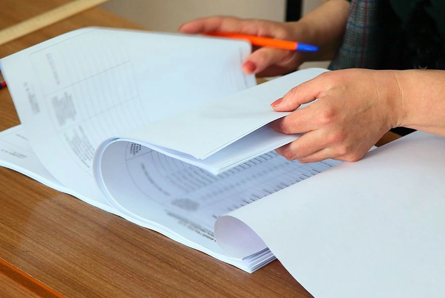 Кому следует подать декларацию по НДФЛ