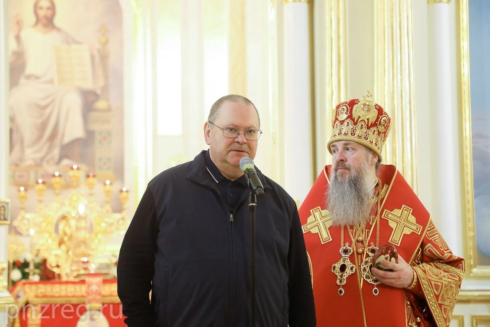 Губернатор посетил Спасский кафедральный собор